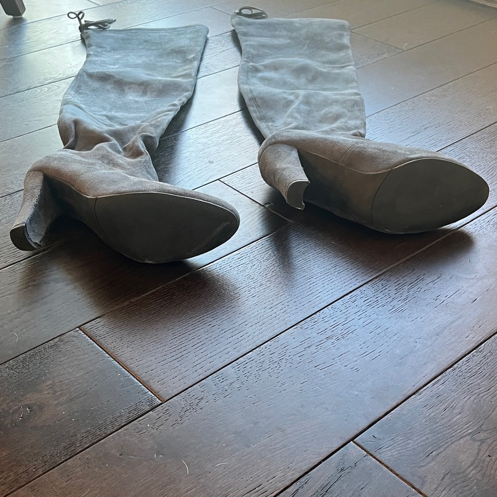 Steve Madden “Gorgeous” suede-like Gray Over-the-Knee Boot - Picture 4 of 8